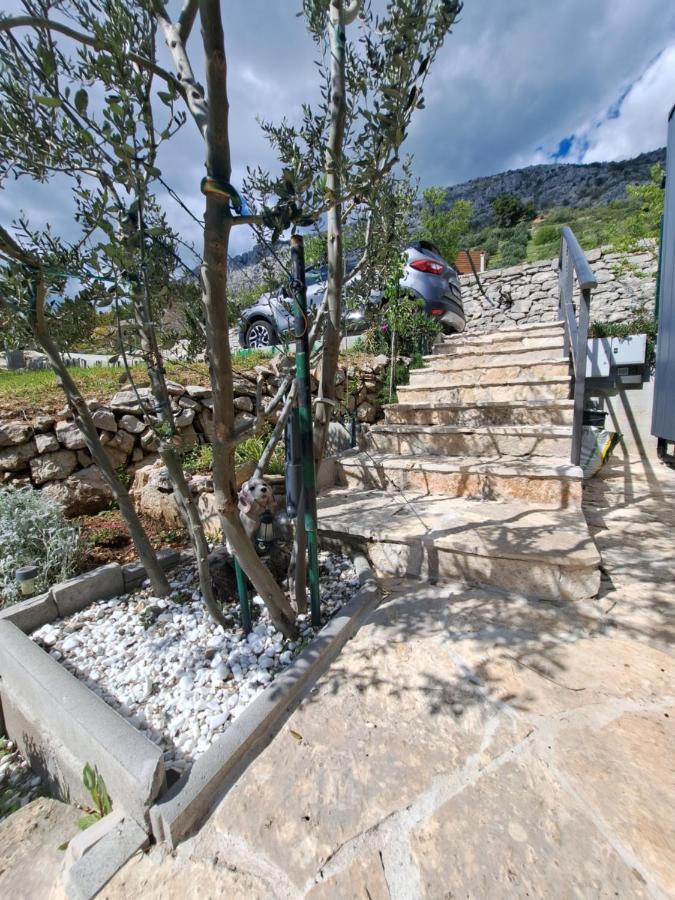 Bella Vista With Jacuzzi 1 Villa Omis Exterior photo