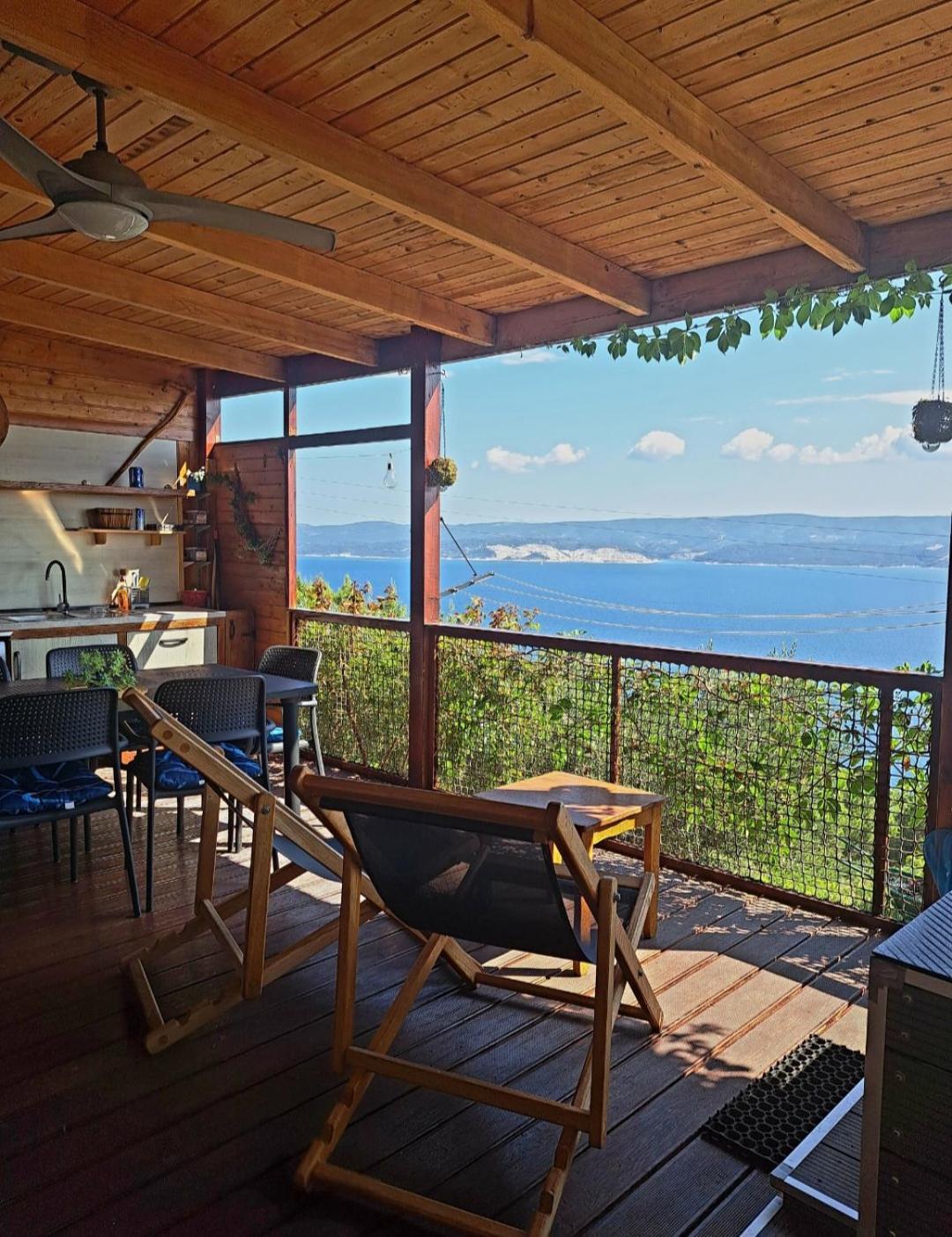 Bella Vista With Jacuzzi 1 Villa Omis Exterior photo